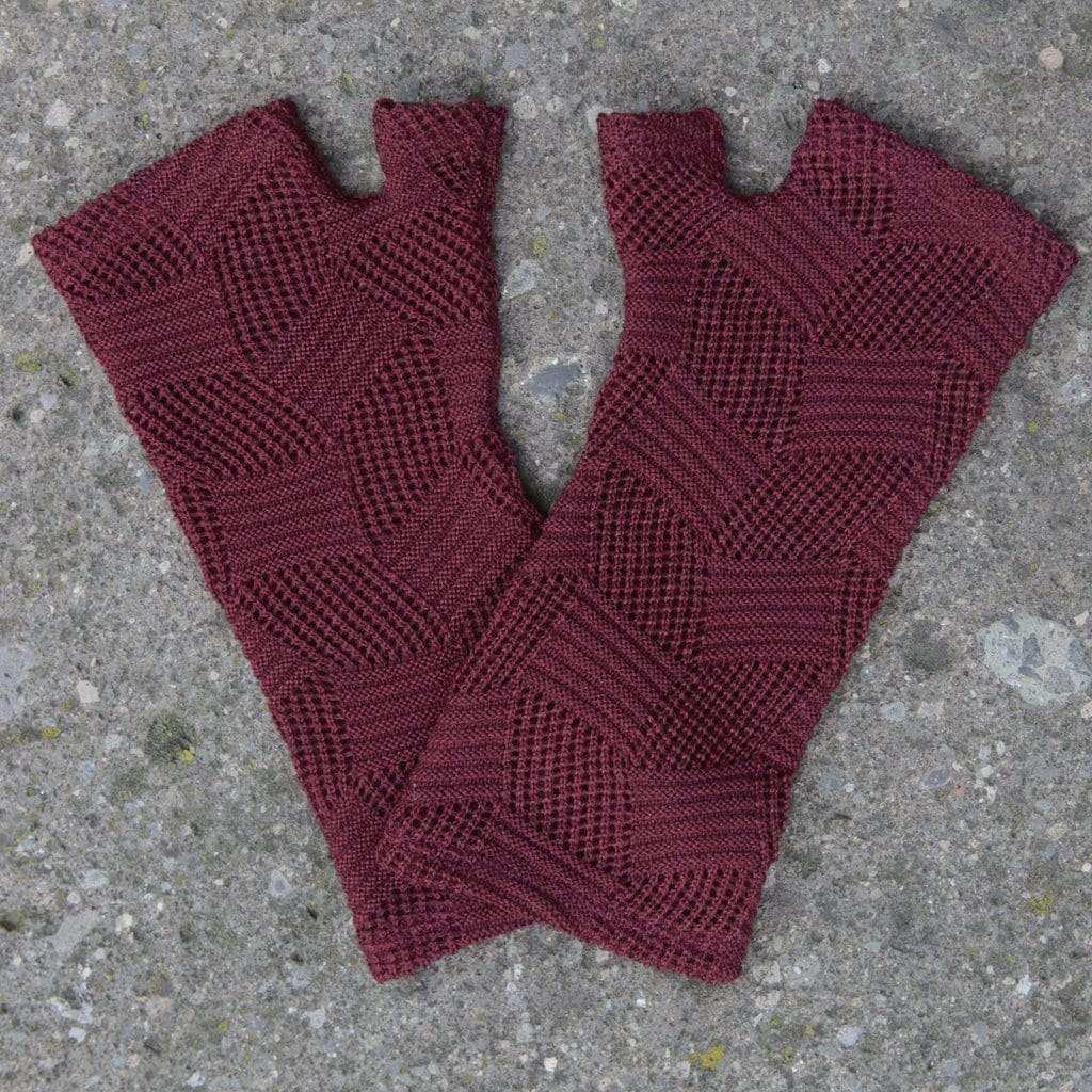 Merino Wool Burgundy Diamond Gloves